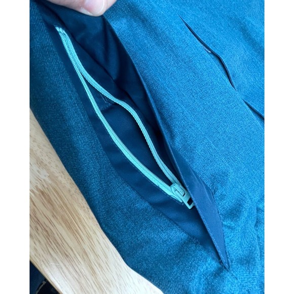 Under Armour Girls' ColdGear Reactor Yonders Parka Ink/Blue Fur Youth Medium - Picture 10 of 13